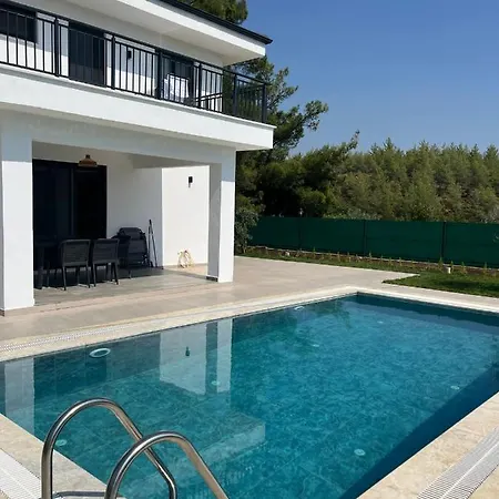 Oliva Ξενοδοχείο 4*